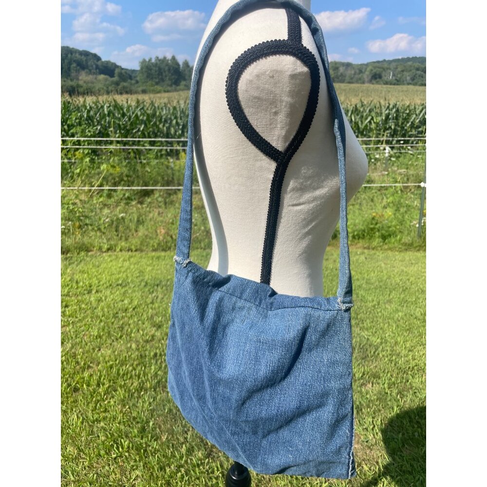 Vintage Handmade Denim Shoulder Bag With Heart & Bird Embroidery - Picture 4 of 4